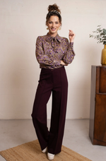 Lade das Bild in den Galerie-Viewer, Ruffle Blouse mit Paisley Muster
