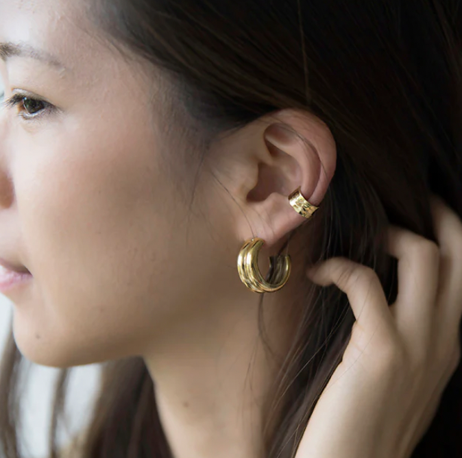 Gehämmerter Earcuff, Messing