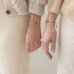 Lade das Bild in den Galerie-Viewer, Bracelet Card You &amp; Me Aventurine, vergoldet
